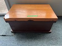 Top view showing two-tone lid and body