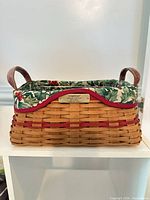 Front view of Longaberger Christmas 2002 Traditions basket