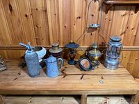 Overview of all items on wooden surface