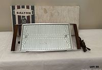 Top view of Salton warming tray and box