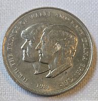 Obverse showing conjoined portraits of Prince Charles and Lady Diana with date 1981