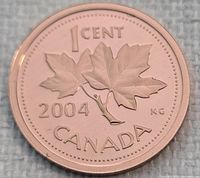 Reverse side showing 1 CENT, maple leaves, 2004 CANADA