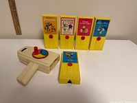 Viewer and five cartridges front view