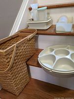 Overall lot showing tray, containers and basket