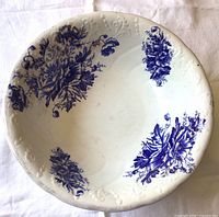 top view showing full bowl and floral decoration