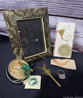 All items displayed together for overview