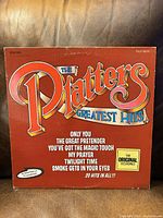 Front cover of The Platters Greatest Hits sleeve