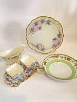 Lot overview showing all six porcelain pieces