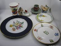 Overview of all eight items on tabletop