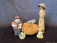Front view of all five fall decor pieces