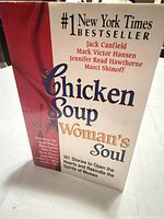 Front cover of Chicken Soup for the Woman's Soul paperback