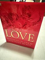 Front cover of hardcover book "Love: Meditations on Love"