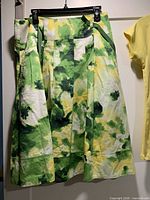 Jones New York Signature floral cotton skirt with ribbon belt