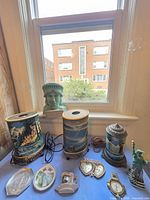 Front view showing all lamps, figurines, trays and plates