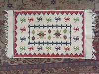 Full view of runner showing overall pattern and fringe