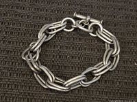 Bracelet laid flat showing full link pattern