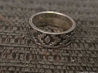 Side view of sterling band showing southwest geometric pattern