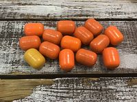 Group of Kinder Surprise capsules showing colors and quantity