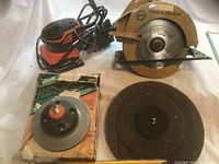 Circular saw, palm sander, sanding pad, discs overview
