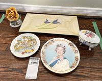 overview of all five porcelain items on wood floor