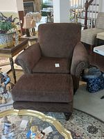 Chair and ottoman set front view