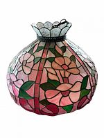 Full view of stained glass lamp shade