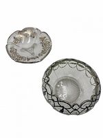 Round bowl and handled dish showing relative sizes and overlay designs