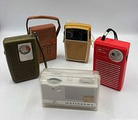 Front view showing all four radios and metronome