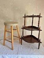 Front view of stool and corner shelf