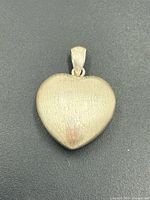 Front view of heart pendant