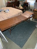 Table fully extended showing length and headrest