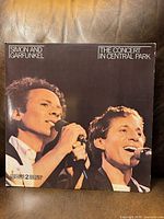 Front cover of Simon & Garfunkel The Concert in Central Park double LP