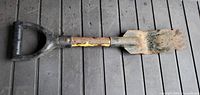 Full view of shovel lying flat