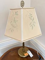 Entire lamp with shade