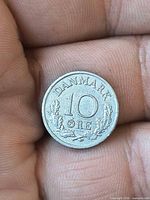 Reverse side with DANMARK 10 ØRE and oak sprigs