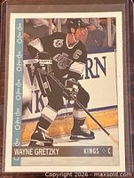 Front of Wayne Gretzky #15 O-Pee-Chee card in sleeve