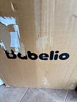 Retail box showing Babelio logo