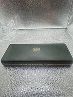 Closed Cross branded presentation case