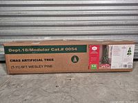 Sealed retail box showing model and size