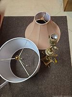 Lamp with two shades overview