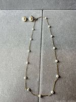 Necklace and earrings overview