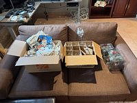 wine glasses in divided carton, snowman plate, boxed decor set