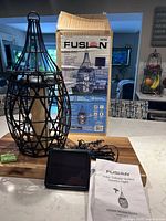 Lantern, solar panel, batteries, manual, box overview