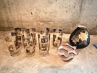 All items together: seven glasses, Rosenthal vase, striped glass vase