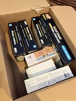 Overview of all bulb and track head boxes inside shipping carton