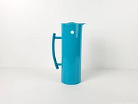 Full left side view showing color, handle and logo