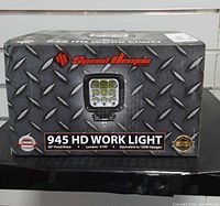 Box front displaying brand, model, lumens, beam angle