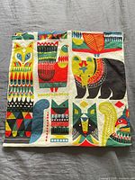 Front view showing full Kukkuluuruu print and shape