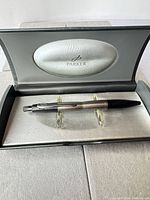 Pen displayed in open Parker case