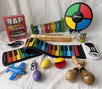 All items in lot arranged together